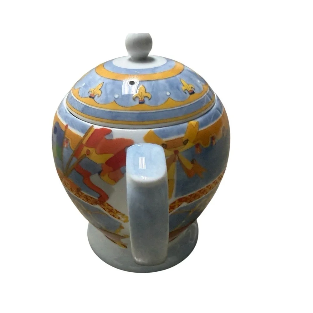 Williams-Sonoma Teapot & Lid Porcelain Montgolfiere‎ Hot Air Balloon Pattern